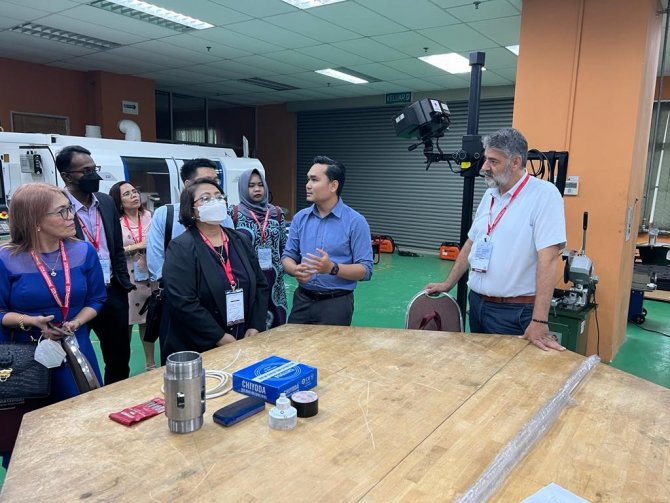 Rektör Polat Malezya’da Görüşmeler Yaptı