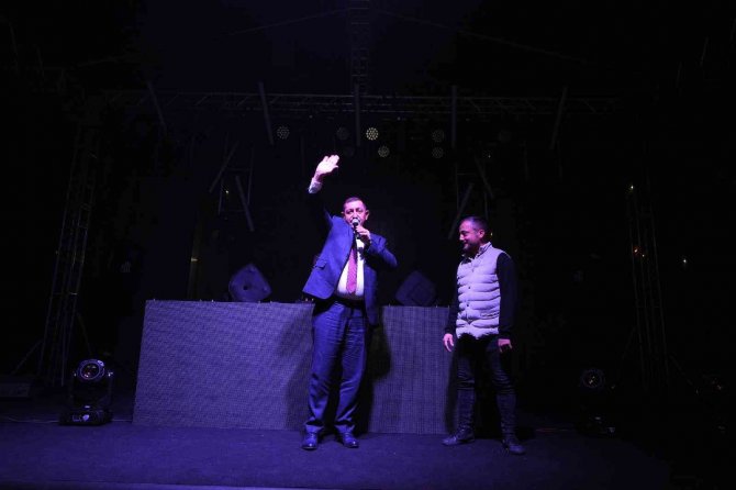 Üniversite Öğrencileri ‘Hoş Geldin Şenliği’nde Eğlendi