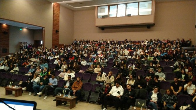 Narkotik Ekipleri 9 Bin 428 Kişiye "Uyuşturucuyla Mücadele" Eğitimi Verdi