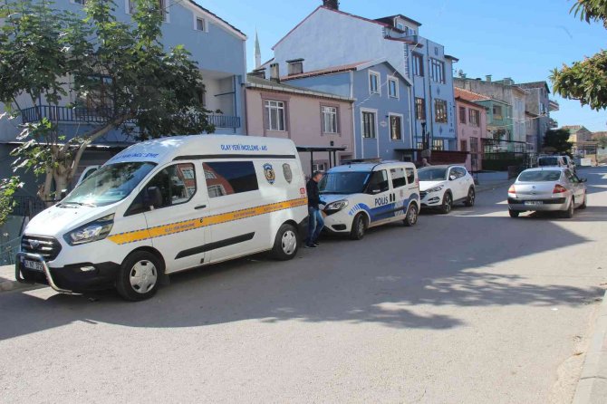 Tabancayı Temizlerken Kazara Kendini Vurdu