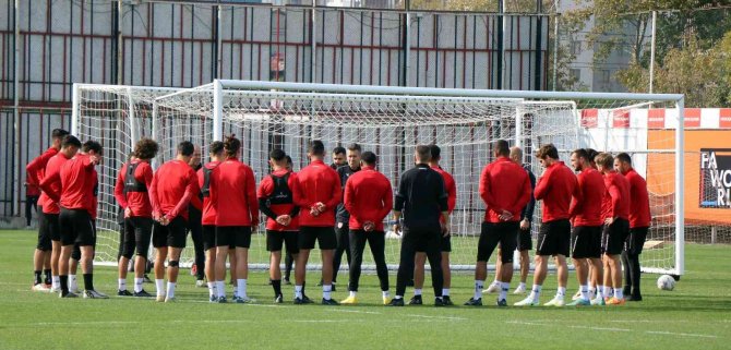 Ali Ülgen: “Göztepe’yi Yenerek Seri Yakalamak İstiyoruz”
