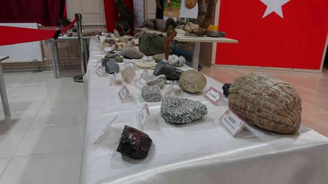 Öğrencilere Madenler Anlatıldı