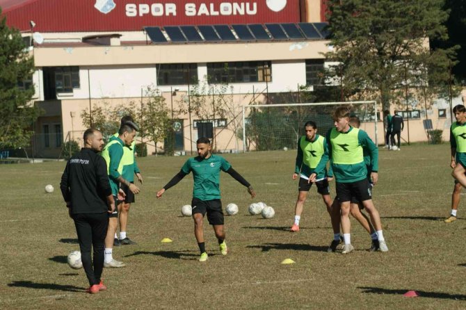 Sakaryaspor, Manisa Fk Mesaisinde