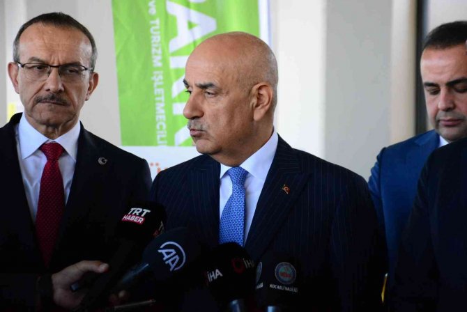 Bakan Vahit Kirişçi’den ’Tahıl Koridoru’ Açıklaması