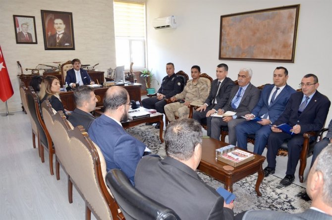 Çemişgezek’te İdare Şube Başkanları Toplantısı