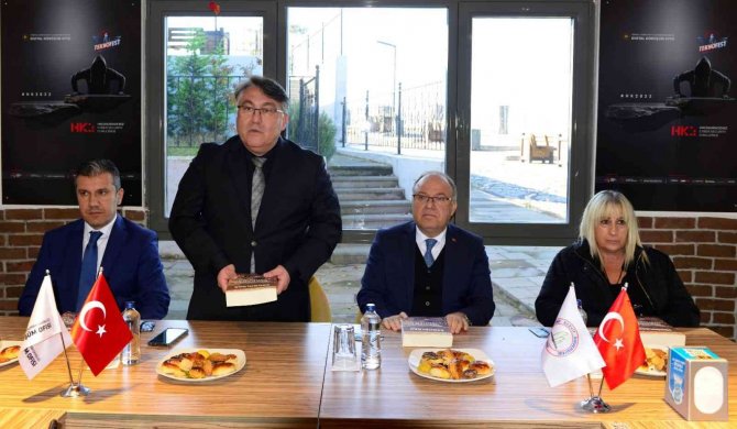 Zonguldak Tarihini Anlatan Kitabın Lansmanı Gerçekleşti