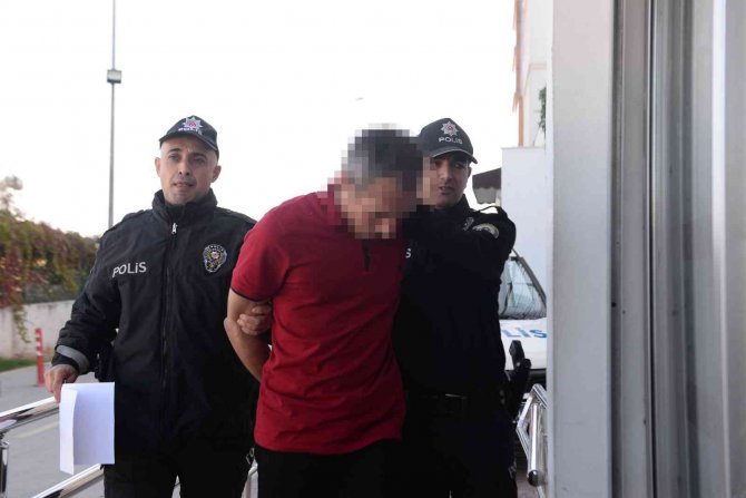 Parası Çalınan Seyyar Satıcı Kadından Hırsıza: "Haram Zehir Zıkkım Olsun"