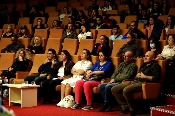 Adü’de Piyano Ve Çello Resitali Gerçekleştirildi