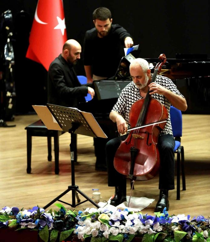 Adü’de Piyano Ve Çello Resitali Gerçekleştirildi