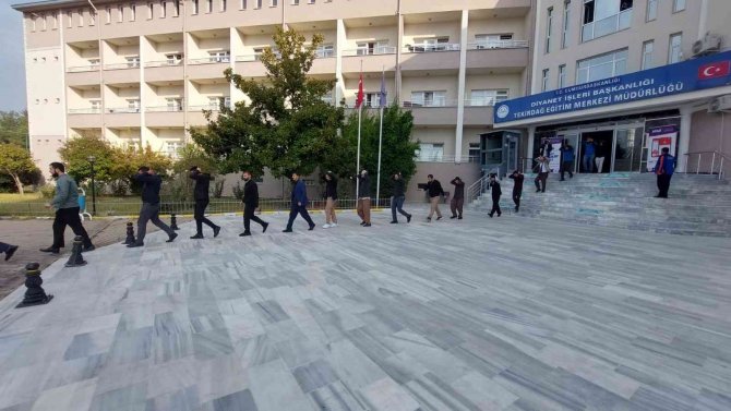 Deprem Tatbikatı Ders Başında Yakaladı
