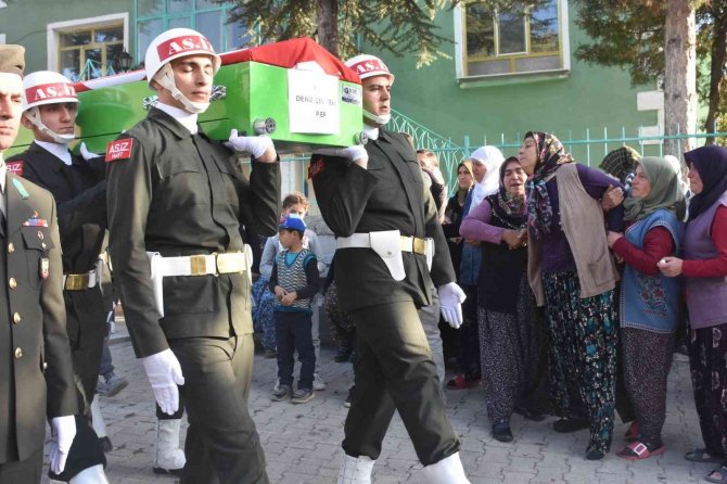 Askerden İzinli Olarak Geldi, Babasını Hastaneye Götürürken Kazada Can Verdi