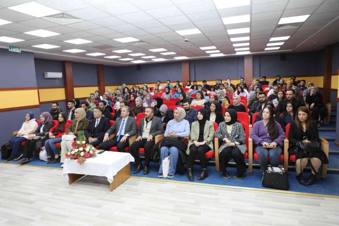 Ağrı Milli Eğitim Müdürü Kökrek, Aday Öğretmenlerle Bir Araya Geldi
