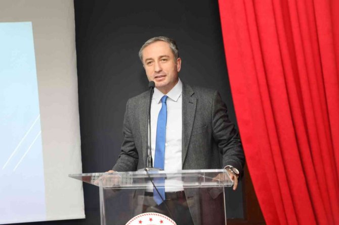 Ağrı Milli Eğitim Müdürü Kökrek, Aday Öğretmenlerle Bir Araya Geldi