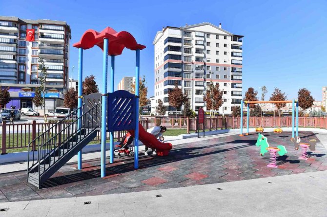 Kelebeksu Parkı Yenilenerek Hizmete Açıldı