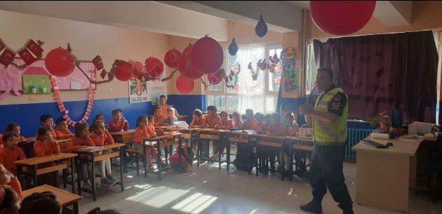 Kuyucak’ta 78 Öğrenci “Trafik Dedektifi” Oldu