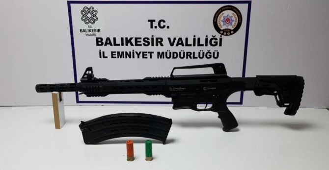 Balıkesir’de Gözaltına Alınan 157 Şahıstan 81’i Tutuklandı