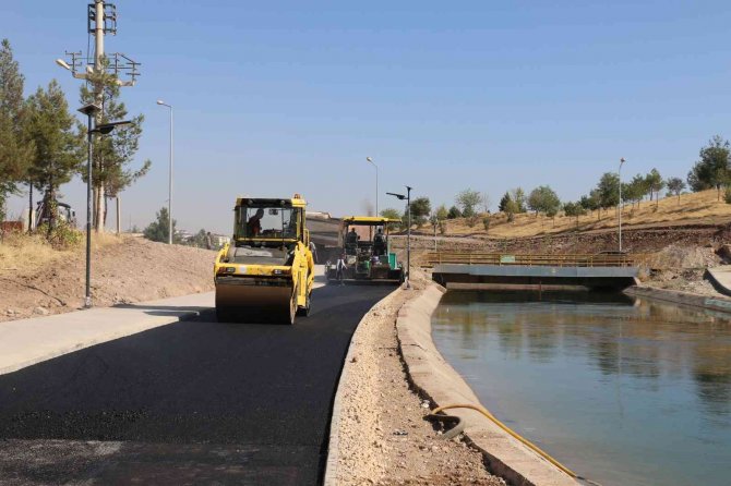 Batman, 10 Ayda 95 Bin Tonla Asfaltlandı