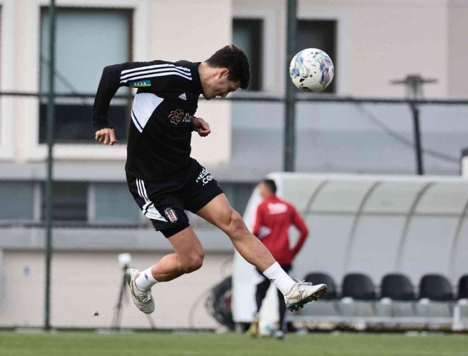 Beşiktaş, Galatasaray Maçının Hazırlıklarını Sürdürdü