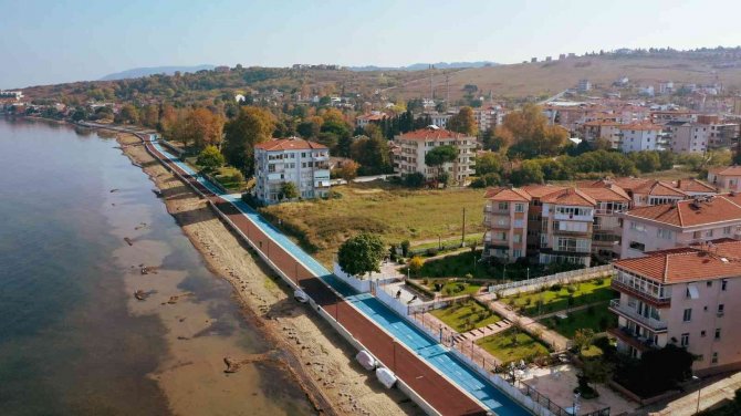 Çiftlikköy’de Sahil Projesinin 2. Etabı Tamamlandı