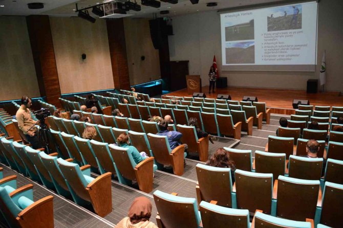 İ̇stanbul 9 Katmanlı Bir Yerleşime Sahip