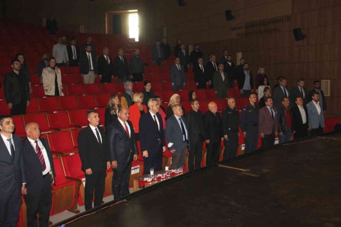 ‘Eğitimde Verimliliği Artırma Programı’nda Rozetler Dağıtıldı