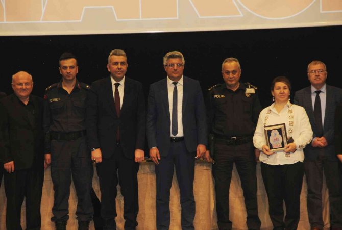 ‘Eğitimde Verimliliği Artırma Programı’nda Rozetler Dağıtıldı