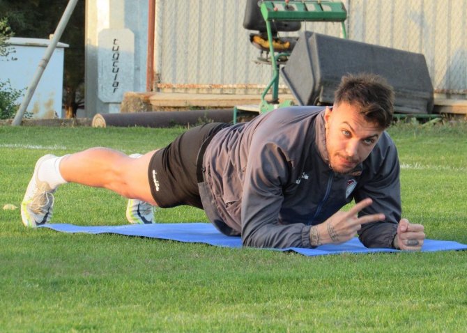 Kadro Dışı Kalan Feyzullah Şahin, Elazığspor’a Veda Etti