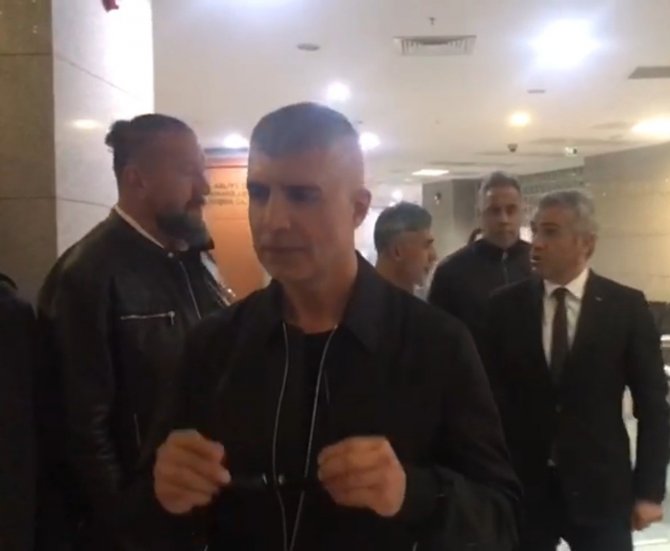 Eski Eşi Özcan Deniz’i Darp Ettiği İddia Edilen Feyza Aktan Hakim Karşısına Çıktı