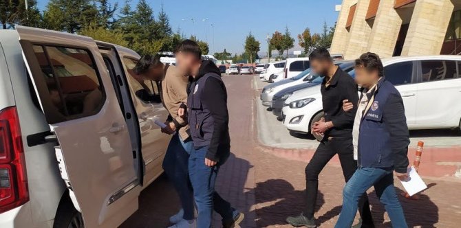 Telefon Çekilişi Adı Altında 500 Bin Lira Dolandırdılar