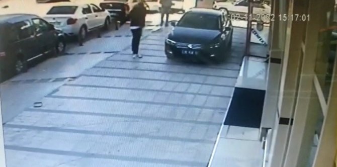 İ̇zmir’de Taksiciler Odası’na Silahlı Saldırı