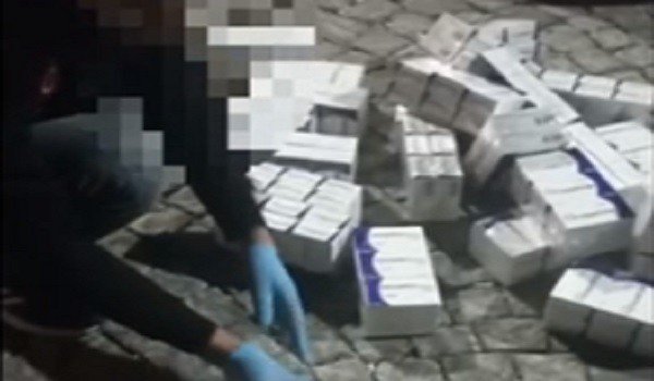 İ̇zmir’de Taksi Şoförü Uyuşturucu Ticaretinden Tutuklandı