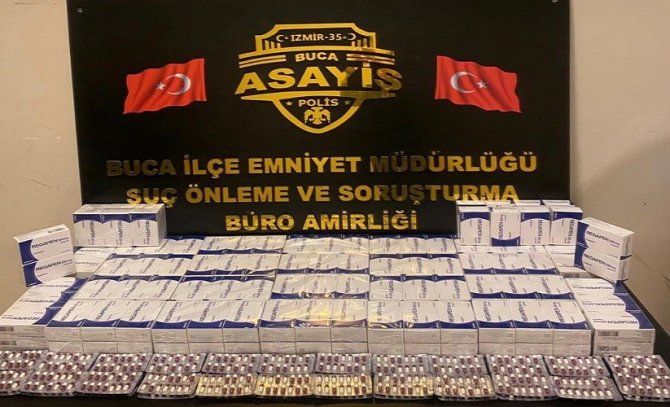 İ̇zmir’de Taksi Şoförü Uyuşturucu Ticaretinden Tutuklandı