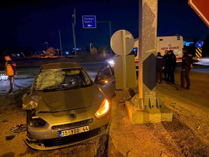 Tire’de Motosiklet İle Otomobil Çarpıştı: 1 Kişi Hayatını Kaybetti