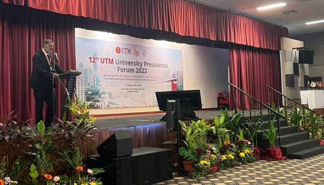 Kbü Rektörü Polat Başkanlar Forumuna Katıldı