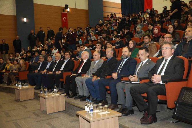 Kktc Meclis Başkanı Töre: “Kktc’yi Ve Türkiye’yi Asla Çiğnetmeyiz”