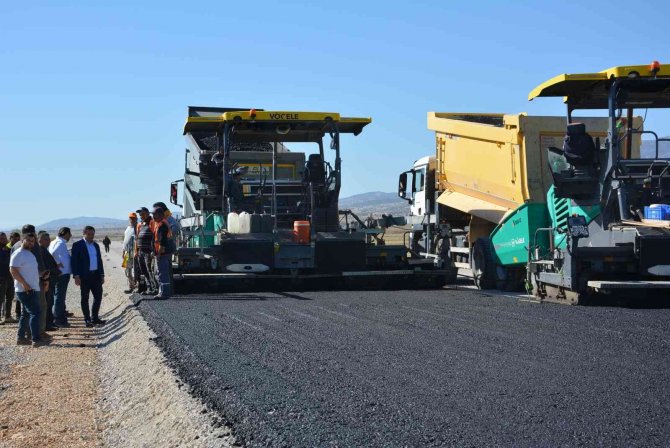 Korkuteli-bucak Duble Yolu 2023 Yıl Sonunda Açılıyor