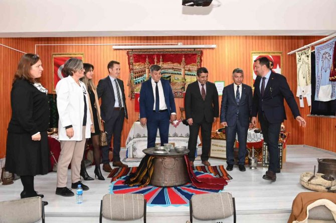 Kültürel Miras Emin Ellerde