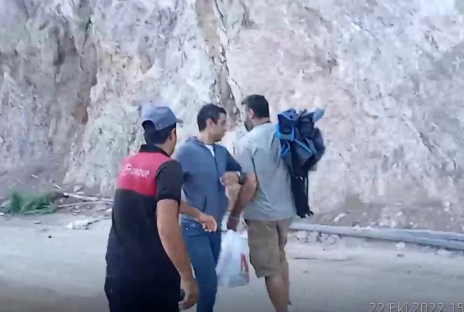 Koyu Sahiplenen Sinpaş Çalışanları, Bölgede Piknik Yapmak İsteyen Vatandaşlara Müdahale Etti