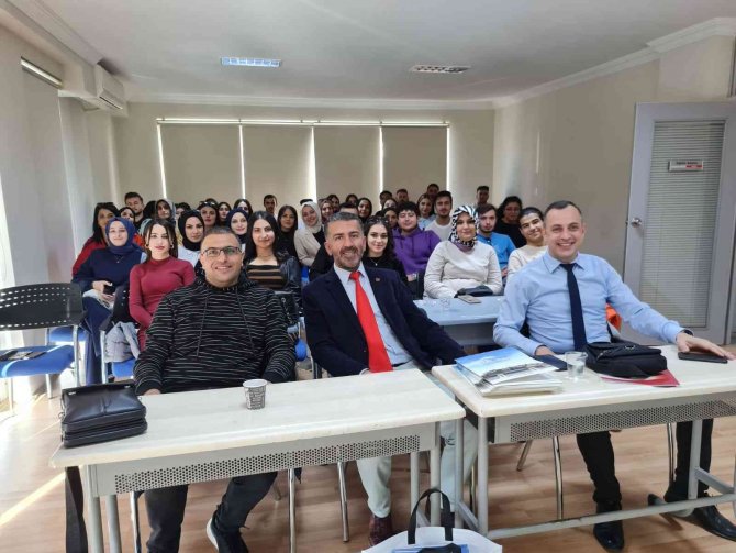 Nevü’lü Öğrenciler Ankara’da ’Hastane Bilgi Sistemleri’ Eğitimi Aldı