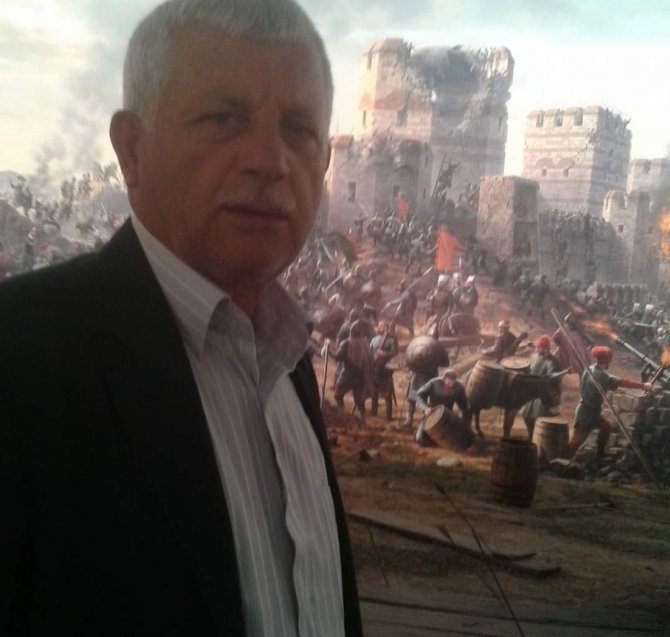 Zehirli Mantar Yiyen Koca Öldü, Eşi Ölümden Döndü