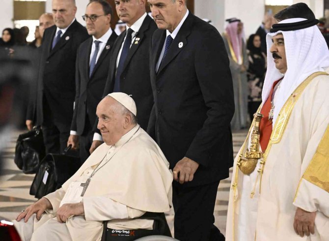 Papa Francis, Bahreyn’de