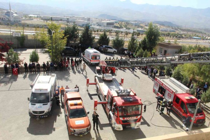 Şırnak’ta 11 Kurum Ve 70 Personelle Gerçeği Aratmayan Deprem Tatbikatı