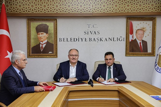 Sivas Belediyesi’nden İşçilere Zam