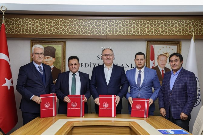 Sivas Belediyesi’nden İşçilere Zam