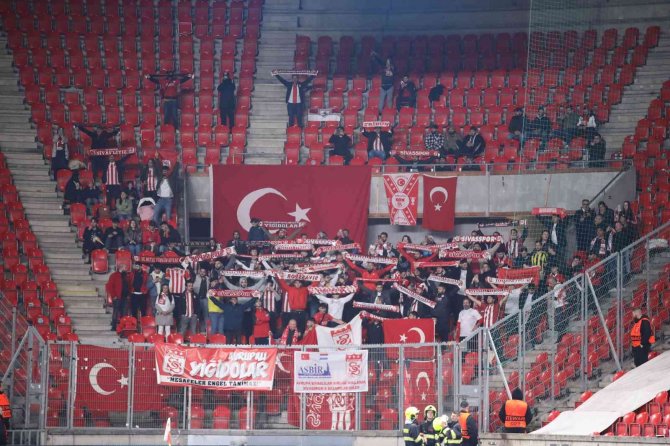 Sivasspor’a Gurbetçi Desteği