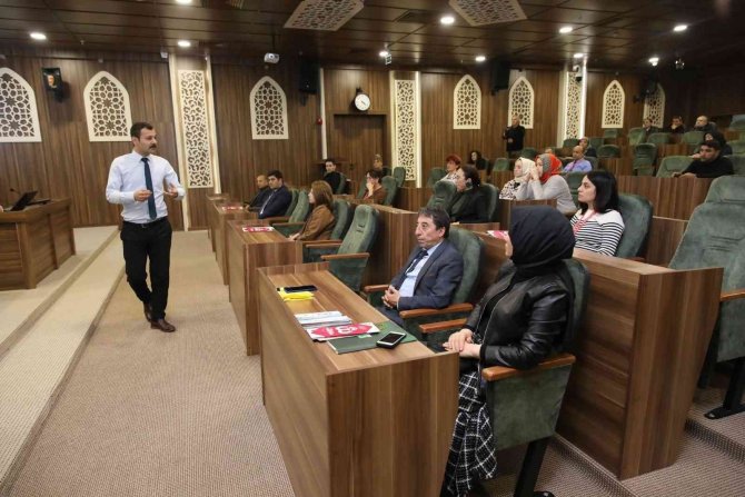 Fatsa’da Belediye Personellerine Koruyucu Ailenin Önemi Anlatıldı