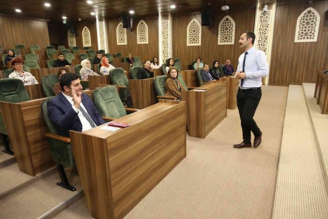 Fatsa’da Belediye Personellerine Koruyucu Ailenin Önemi Anlatıldı