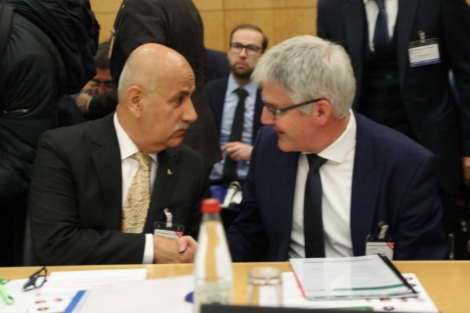 Tarım Ve Orman Bakanı Kirişci, Paris’te İkili Temaslarını Sürdürüyor