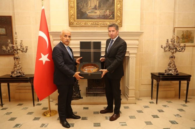 Tarım Ve Orman Bakanı Kirişçi, Paris’te