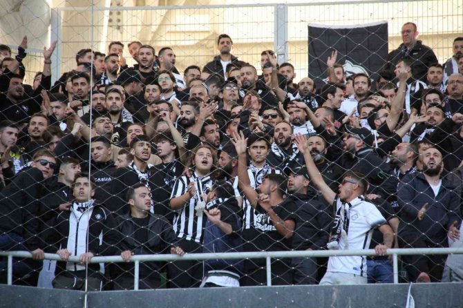 Pfdk’dan Sakaryaspor Ve Altay’a Ceza
